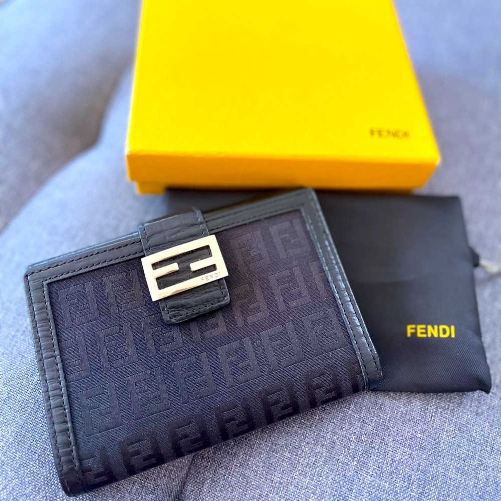 FENDI Zucca Medium Bifold wallet